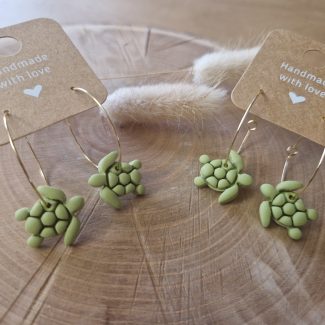 Creole kleine Schildkröte aus Fimo & Edelstahl